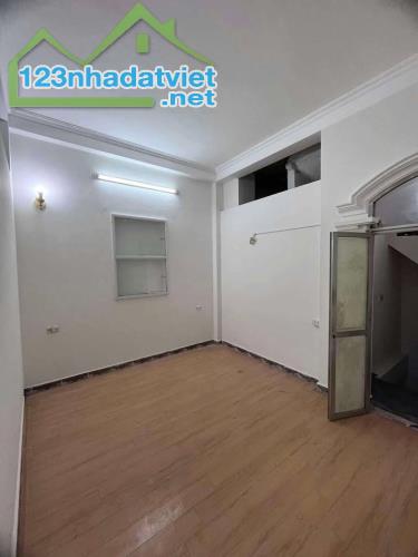 💥 Cơ Hội Vàng Tại 211 Khương Trung – 40m² – 4 Tầng – 2 Thoáng – Gần Hồ, – Chỉ 7.5 tỷ💥 - 1