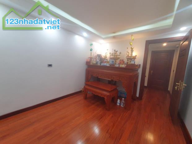 SIÊU PHẨM NHÀ PHÂN LÔ – MẶT NGÕ Ô TÔ TRÁNH – KINH DOANH ĐỈNH – TẶNG FULL NỘI THẤT GỖ - 4
