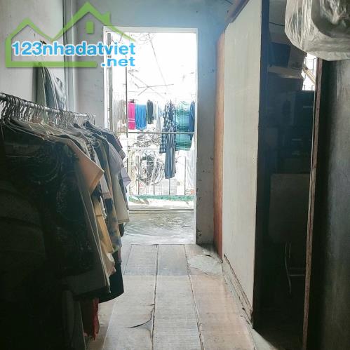 Bán nhà Hẻm nhựa 6m Phạm Văn Hai, gần chợ Phạm Văn Hai, 9x13m, 2 Tầng cũ, 14.9 tỷ. - 2