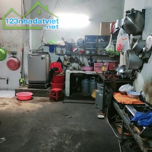 Bán nhà Hẻm nhựa 6m Phạm Văn Hai, gần chợ Phạm Văn Hai, 9x13m, 2 Tầng cũ, 14.9 tỷ. - 3