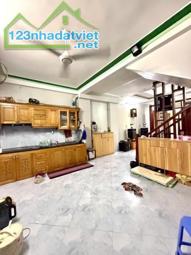SIÊU PHẨM NHÀ ĐẸP PHÚ ĐÔ – 50M2 x 4T – NGÕ THÔNG – VỊ TRÍ ĐẸP NHẤT KHU – GIÁ NHỈNH 13.X TỶ - 1