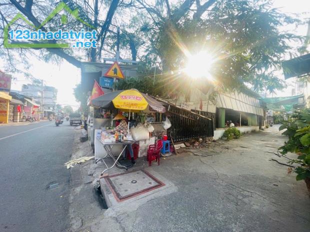 Quận 12 Bán nhà mặt đường Tân Thới Nhất diện tích 255m2 giá 21ty - 1