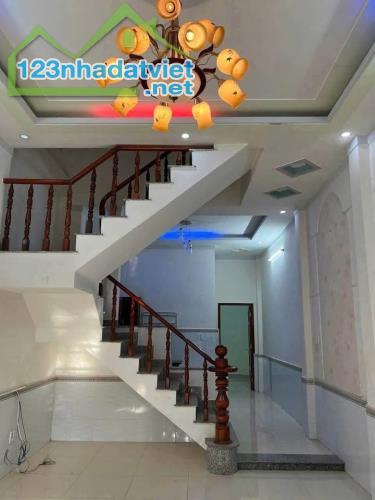 🏡 BẤT NGỜ! CĂN NHÀ PHỐ MỄ TRÌ - TIỀM NĂNG "VÀNG" - 1