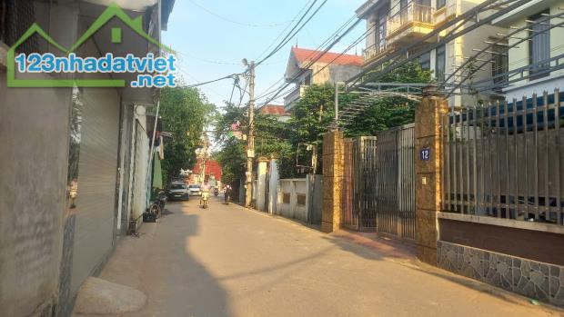 Đất Hội Phụ, Đông Hội, 120m2, ô tô 7 chỗ vào đất, cách ô tô tránh 10m, 9 tỷ 0976285499 - 2