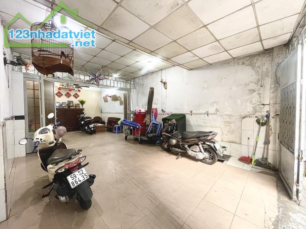 Bán nhà cấp 4 quận Bình Thạnh, hxh Lê Trực, phường 7, 130m2, 12.2 tỷ - 1