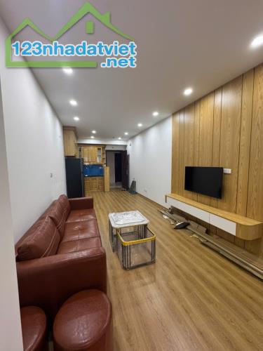 Cần bán căn 57m căn 2 ngủ 1 vs Xuân Mai Tô Hiệu, Full đồ 3.65 tỉ