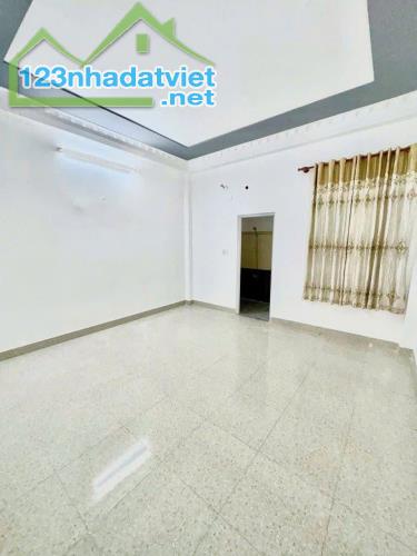 NHÀ 4 TẦNG MẶT TIỀN HIỆP THÀNH 07, Q12 NGAY LÊ VĂN KHƯƠNG CHỈ 7,5 TỶ! - 2