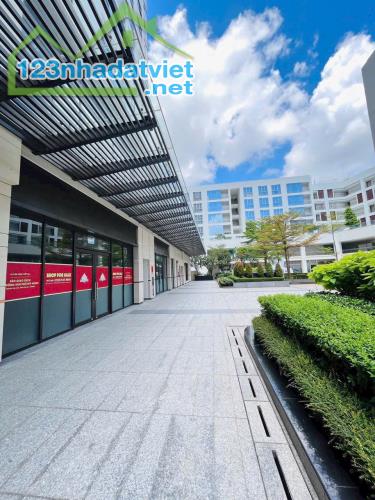 BÁN SHOP NỘI KHU CRESCENT RESIDENCES 5 - 2 TẦNG KINH DOANH, GIỮA LÒNG HỒ BÁN NGUYỆT - 3