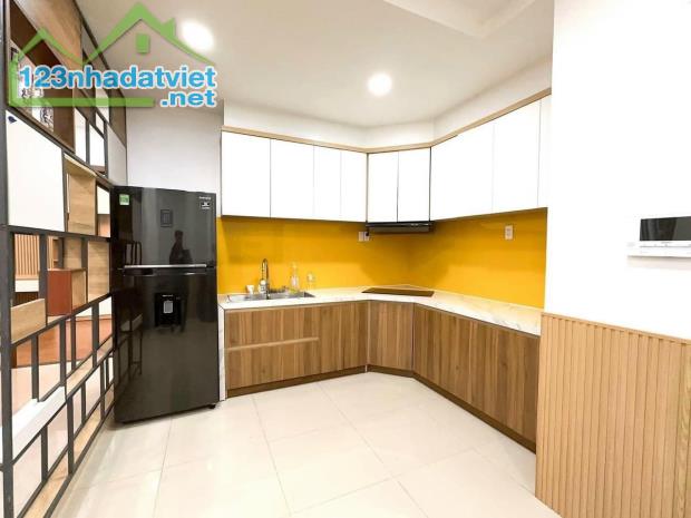 Bán căn 2Pn nhà đầy đủ nội thất giá 4.9 tỷ tại dự án Lavida Plus Quận 7, hỗ trợ vay - 2