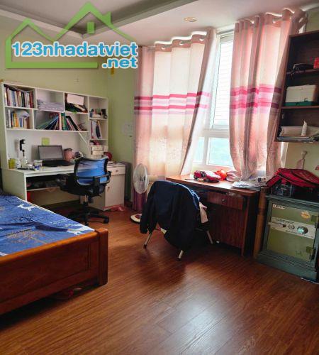Chính chủ cho thuê căn hộ 105m² - căn góc, 3PN, thoáng mát Tòa CT3, gần Goldmark City - 2