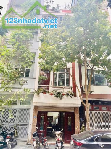 Nhà Hàng Bè rẻ Nhất KĐT Kiến Hưng, Mậu Lương, Phân Lô Vỉa Hè Ô Tô, 50m2 4 Tầng Giá 12,6 Tỷ