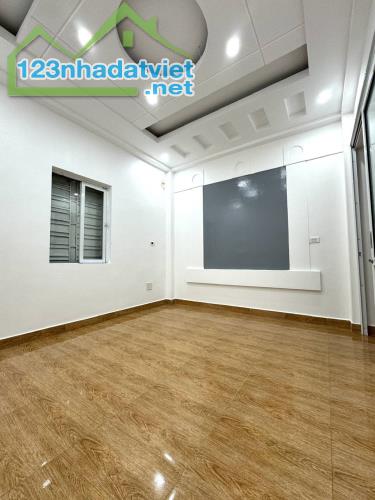 Bán gấp nhà  chợ hàng, Dư Hàng Kênh, Lê Chân, HP. 2,79 tỷ, 40m2, 4 tầng. - 1