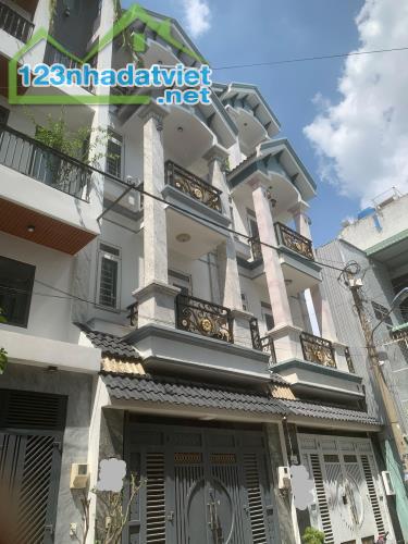 Bán nhà mới 4 tầng, 6pn, HXH, Hà Huy Giáp, Quận 12, chỉ 5.3 tỷ