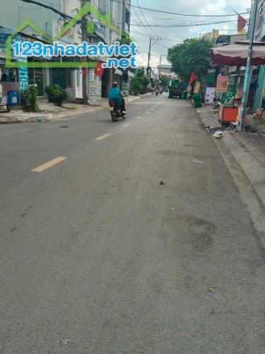 Bán nhà mặt tiền gần chợ, trường, KDC Phước Long B, Thủ Đức. Giá 4.9 tỷ - 1