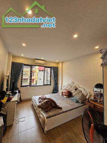 Cần bán gấp nhà Thanh Liệt 30m2 5tầng nhỉnh 4tỷ tý ty - 1