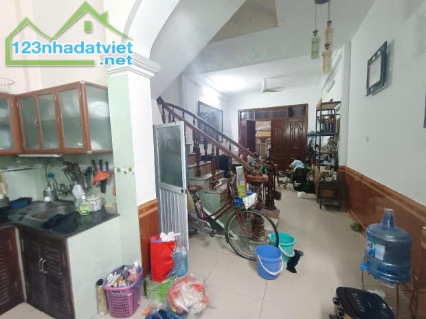 XÂY CCMN ĐỈNH CỦA CHÓP. 63M2 nhỉnh 10 tỷ- mặt tiền RỘNG - trung tâm Thanh Xuân - 4