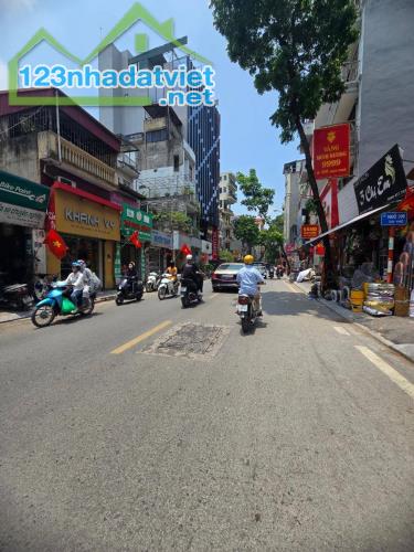 (LÔ GÓC) Bán nhà mặt phố Thụy Khuê 32mx4T MT rộng siêu KD hơn 10 tỷ sổ vuông vỉa hè Tây Hồ - 2