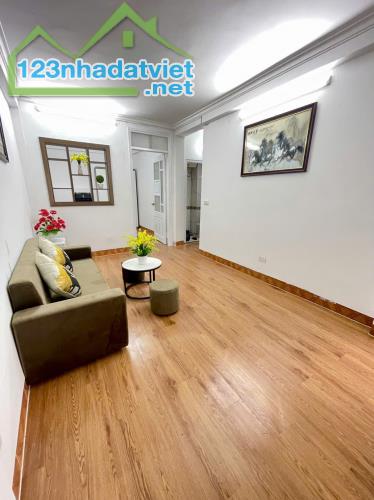Bán căn 2Pn cực đẹp giá tốt 1ty630 tại ngõ 699 Giải Phóng, Hoàng Mai - 2