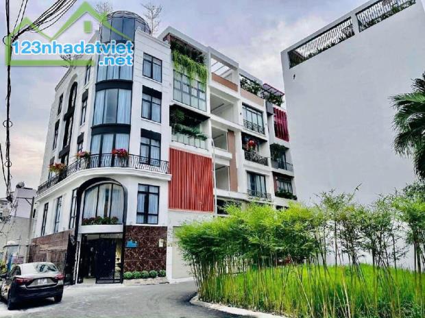 Nhà hẻm xe hơi thông thoáng Thống Nhất Gò Vấp