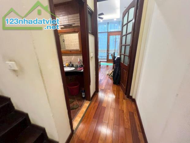 Bán nhà mặt ngõ Vũ Hữu, ô tô tải, kinh doanh, nhỉnh 11 tỷ - 2
