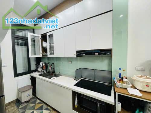 Cần Tiền Bán Gấp! Nhà Khương Đình - Thanh Xuân, DT35m2, 6Tầng, Nhà Đẹp, Giá Thương Lượng - 1