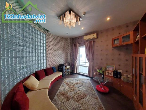 Nhà Mặt Tiền Hoàng Hoa Thám 4 Tầng 8×23 F1 Gò Vấp 25,XTỷ - 4