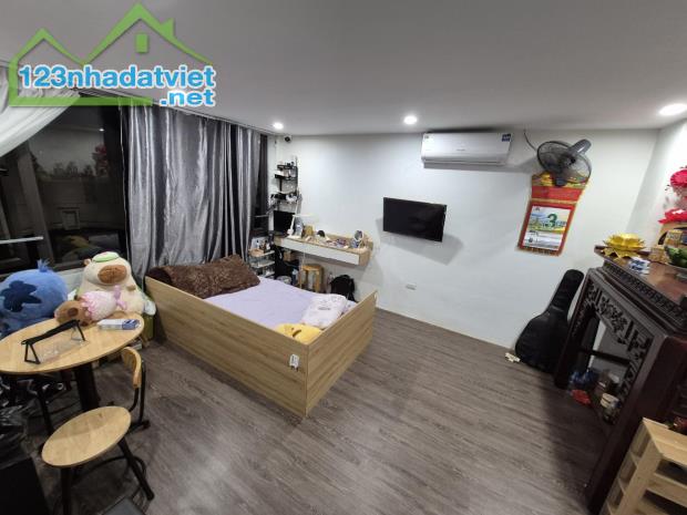 Nhỉnh 5 tỷ, 05 tầng, LÔ GÓC, sổ đỏ, xe ba gác vào nhà, Phố Vọng, Giải Phóng, Thanh Xuân