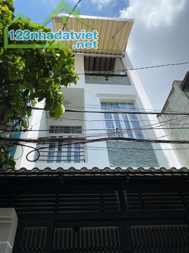 Bán nhà mặt phố Hòa Bình, Q.11, 168m², 7 tỷ, sổ hồng