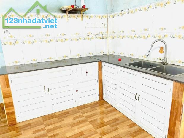 Gia Cực Sốc Chủ Ngộp Cần bán nhanh căn nhà Giồng Cát Tân Phú Trung 118m2 Sổ Riêng 675tr - 5