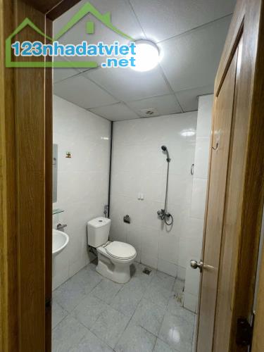 Chính chủ gửi bán căn hộ 2 ngủ rộng 77m, đầy đủ nội thất tại KDT Thanh Hà Cienco 5