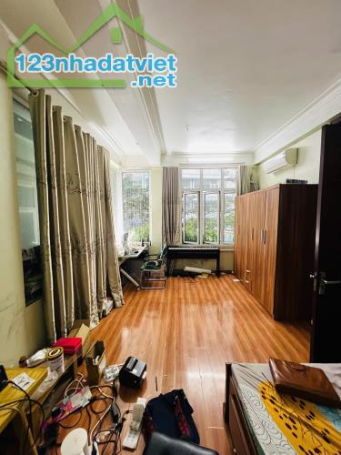 BÁN NHÀ HOÀNG QUỐC VIỆT 55M2 x 5 TẦNG - MẶT TIỀN 5.8M GIÁ CHÀO 10.8 TỶ - 4