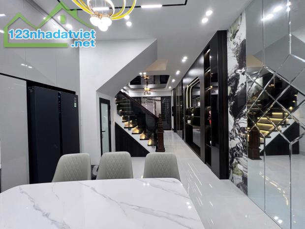 SIÊU PHẨM QUẬN THANH XUÂN, FULL NỘI THẤT, DỌN VỀ Ở NGAY - GIÁ CỰC RẺ‼️ - 1
