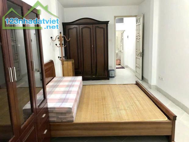 Cho thuê nhà ngõ 26 Trần Thái Tông, Cầu Giấy 35m x 4T, giá 16tr, nhà sơn mới, full đồ - 2