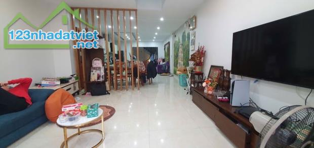 Ngọc Thuỵ Long biên ô tô tránh 100m 6t mt5m 26.5 tỷ gara ô tô thang máy - 2