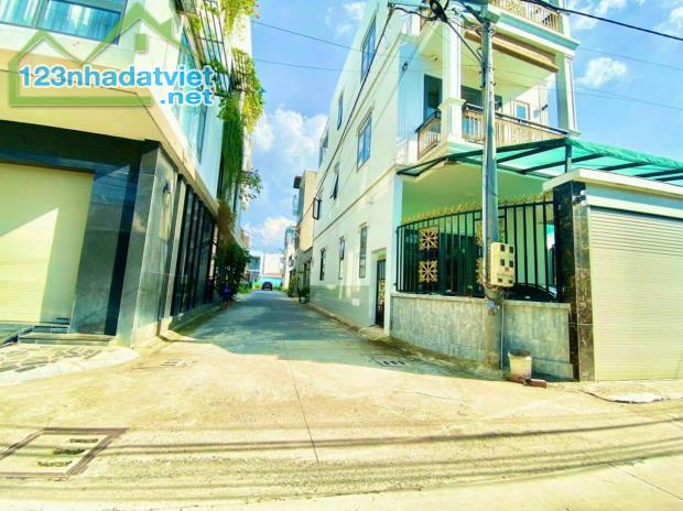 Bán lô đất biệt thự 288m2 ngay dự án Sun Group-P.Hiệp Hòa, SHR thổ cư, đường nhựa 2 ôtô né - 1