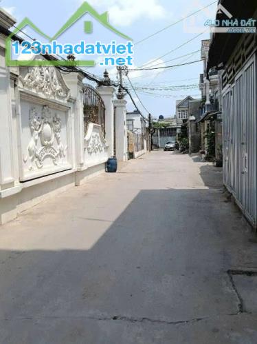 BÁN ĐẤT PHÂN LÔ LIỀN KÊ MẶT TIỀN ĐƯỜNG 16M LÊ 2 M, GẦN THẠNH LỘC 19 , SỔ VUÔNG VỨC, 87,9M,