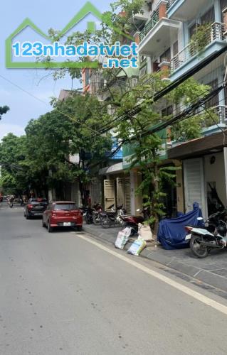 Bán nhà riêng 62m2, phân lô, vỉa hè, ô tô tránh đường Kim Giang
