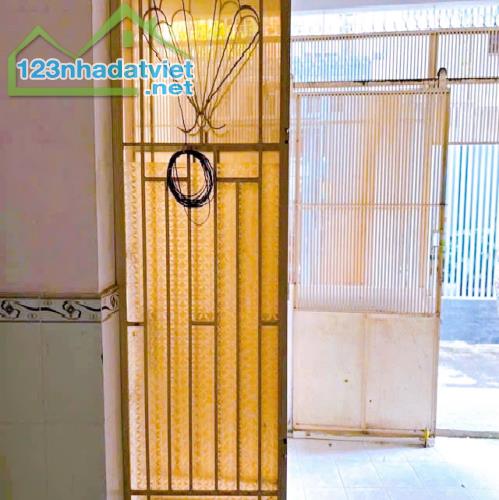 Cơ hội vàng sở hữu nhà Thành Mỹ, trung tâm QUẬN TÂN BÌNH, Diện tích 102 m2, Giá 6.5 tỷ