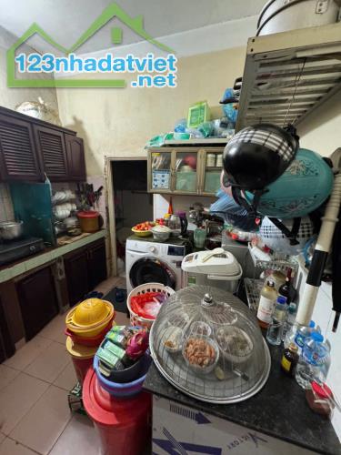 Ngọc Thụy, 43m, 3 tầng, MT 4,7m, giá chỉ 5,x tỷ. -