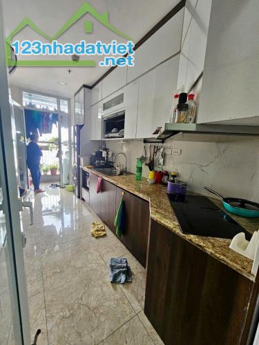 (Tin thật 100%) CH lô góc 102m2 x 3PN tại A10-A14 Nam Trung Yên - BC Đông Nam - Nội thất - 2