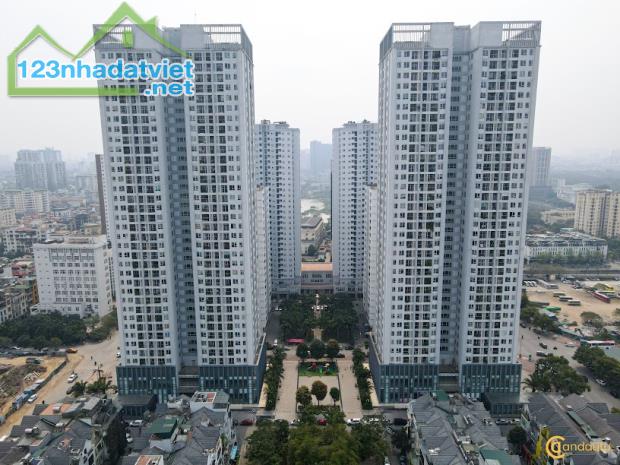 (Tin thật 100%) CH lô góc 102m2 x 3PN tại A10-A14 Nam Trung Yên - BC Đông Nam - Nội thất