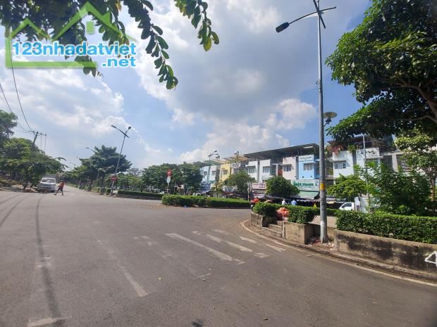 NGỘP BANK Tòa nhà CHDV ngang to DT 800tr/năm khu bàn cờ Gò Vấp 18TyTL - 1