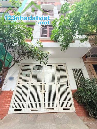 Bán nhà Phân Lô Ô tô tránh dừng đỗ- Phố Hoàng Văn Thái 52m2/ 5Tầng/MT 5.3m 19 Tỷ - 2