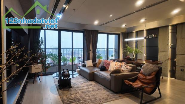 bán chung cư Berriver Long Biên Nguyễn Văn Cừ 180m 15.5 tỷ - 1