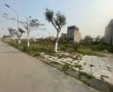 Gia đình có lô đất TMDV  Kim Sơn , Đông Triều , Quảng Ninh cần bán
