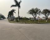 Em có lô đất gần trục đường Gia Mô , Đông Triều , Quảng Ninh .