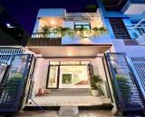 Kẹt tiền bán nhà Đường Cống Quỳnh. Phường Nguyễn Cư Trinh, Quận 1 . Giá 5 tỷ 740. Còn Thươ