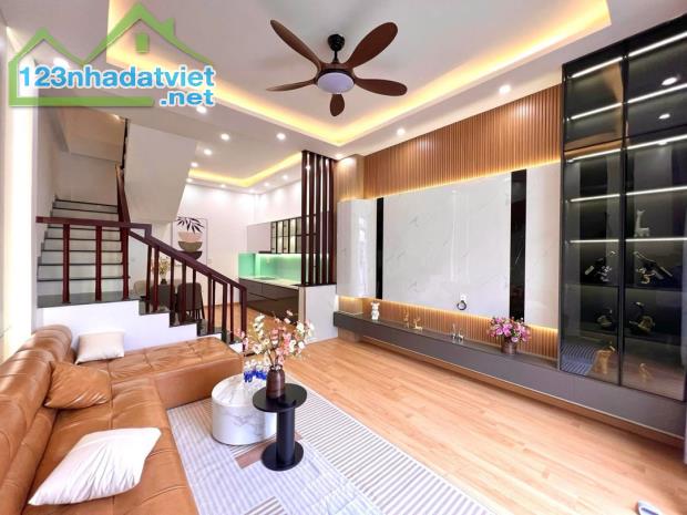 🔥 NHÀ PHỐ MỚI 100% - MẶT TIỀN HÒA CƯỜNG BẮC - 3 TẦNG ĐẸP NHƯ MƠ - CHỈ 5.09 TỶ - 1