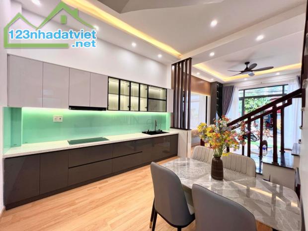 🔥 NHÀ PHỐ MỚI 100% - MẶT TIỀN HÒA CƯỜNG BẮC - 3 TẦNG ĐẸP NHƯ MƠ - CHỈ 5.09 TỶ - 3