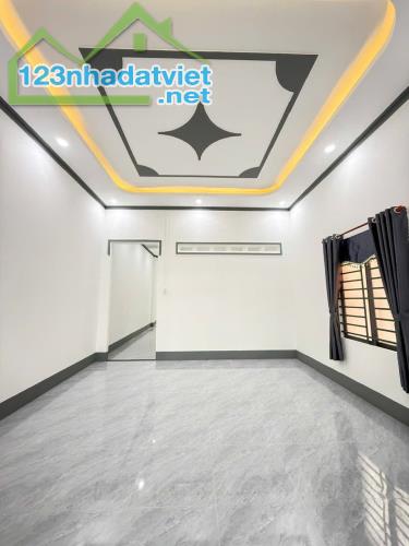 Nhà cấp 4 gần ngay chợ bà lát bình chánh 5x20m2 Giá 770TRIỆU - 2